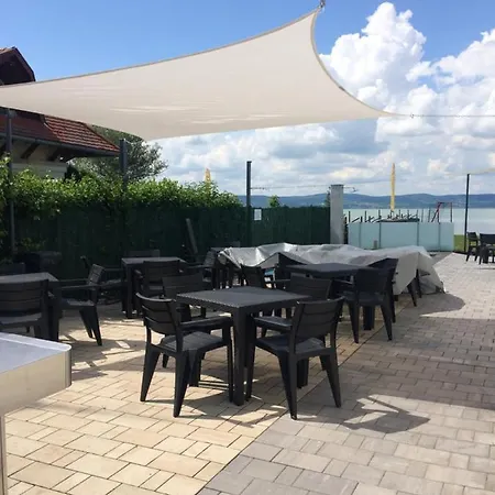Lelle Marine Malna Apartman Balatonlelle